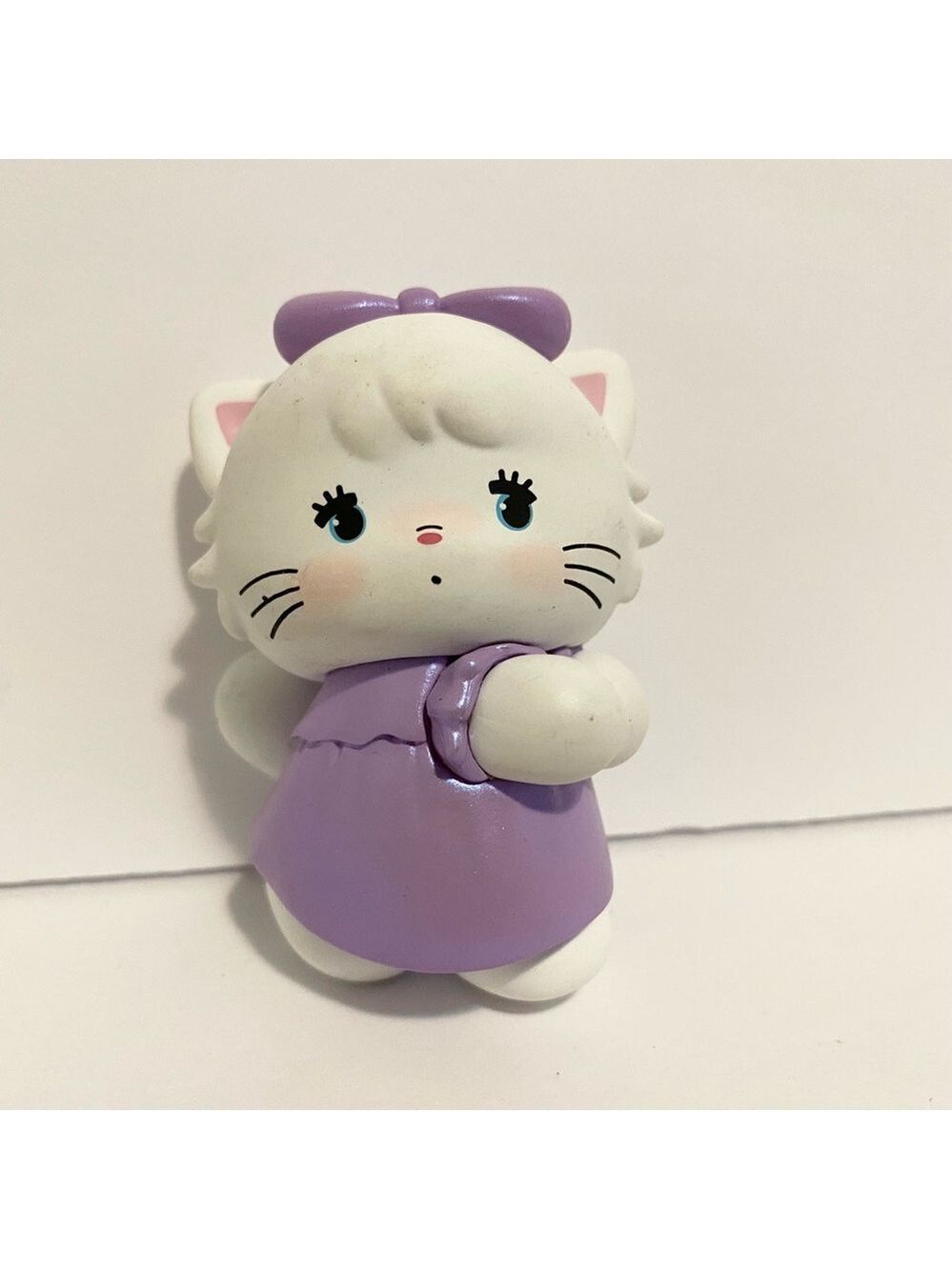 Miniso Sanrio Genuine Mikko Flower Series Figure Purple White Cat Anime Kawaii